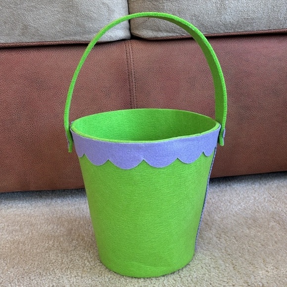 Brand New Easter Basket Bundle Dragonfly Felt Glitter Eggs Printed Colorful Lot - Picture 13 of 16